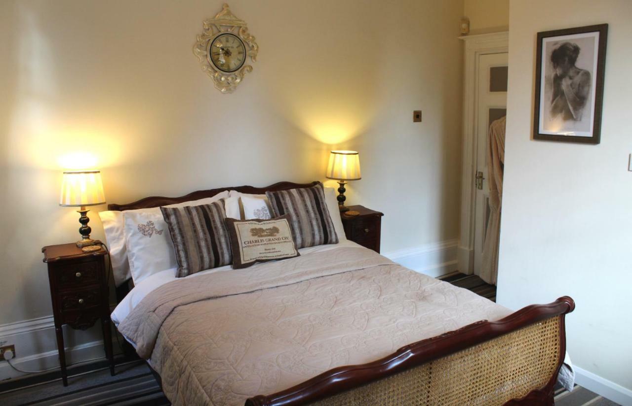 Holly House Bed And Breakfast And Apartments Hereford Exterior foto
