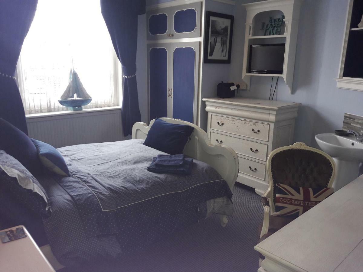 Holly House Bed And Breakfast And Apartments Hereford Exterior foto