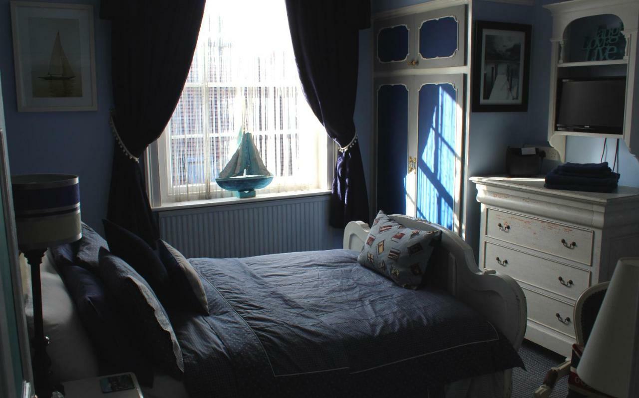 Holly House Bed And Breakfast And Apartments Hereford Exterior foto