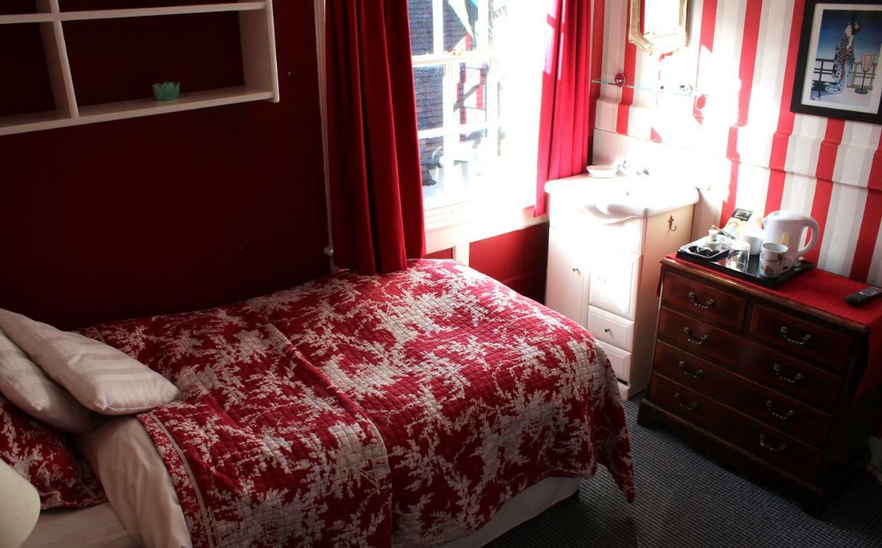 Holly House Bed And Breakfast And Apartments Hereford Exterior foto
