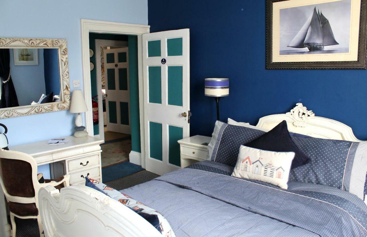 Holly House Bed And Breakfast And Apartments Hereford Exterior foto